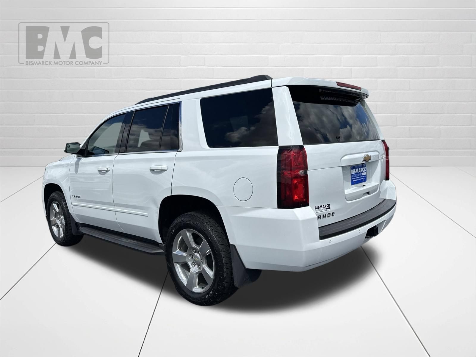 Used 2017 Chevrolet Tahoe LS w/ All-Season Package AWD/4WD image 4