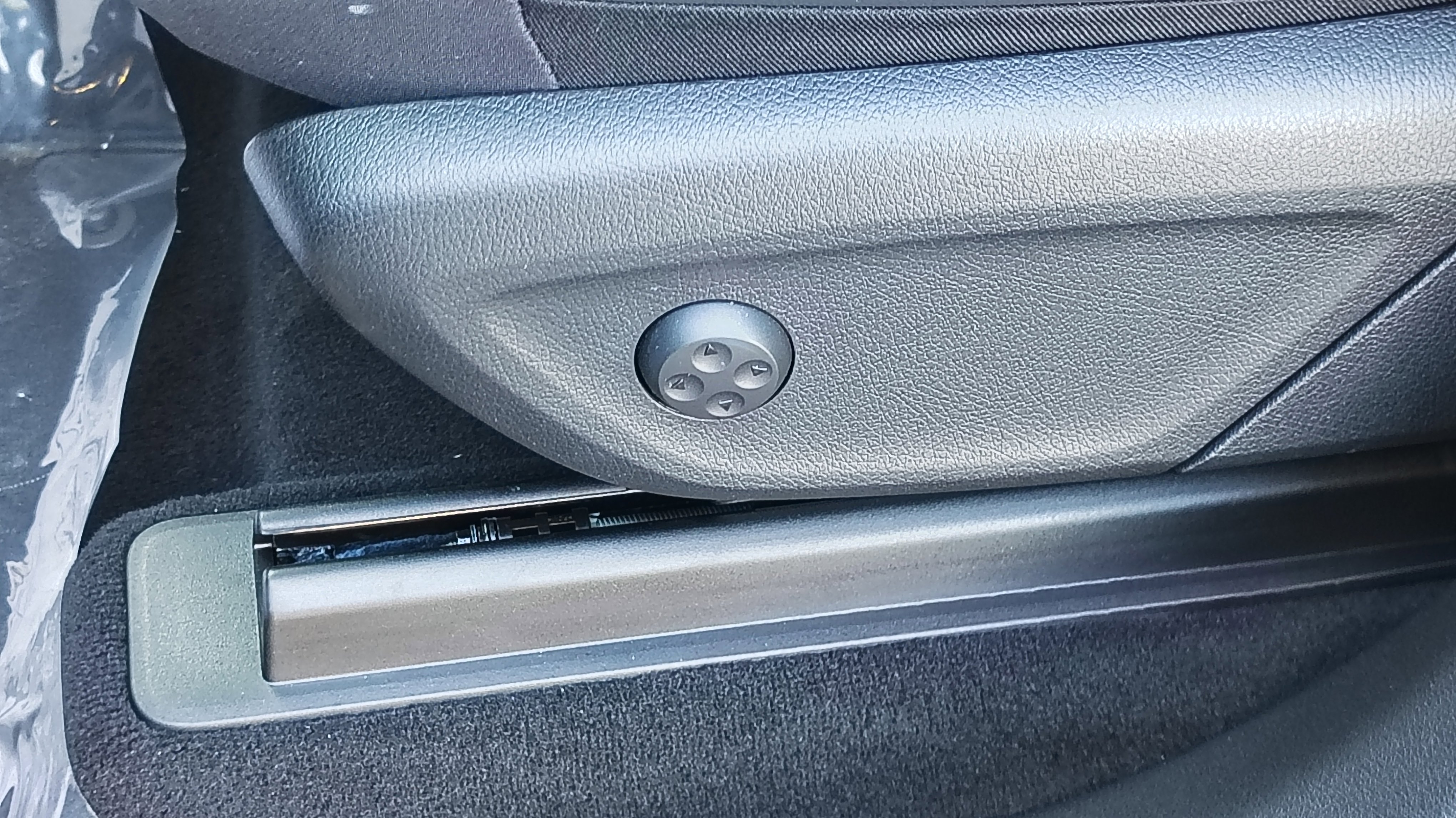 Used 2022 Mercedes-Benz GLE 350 4MATIC image 13