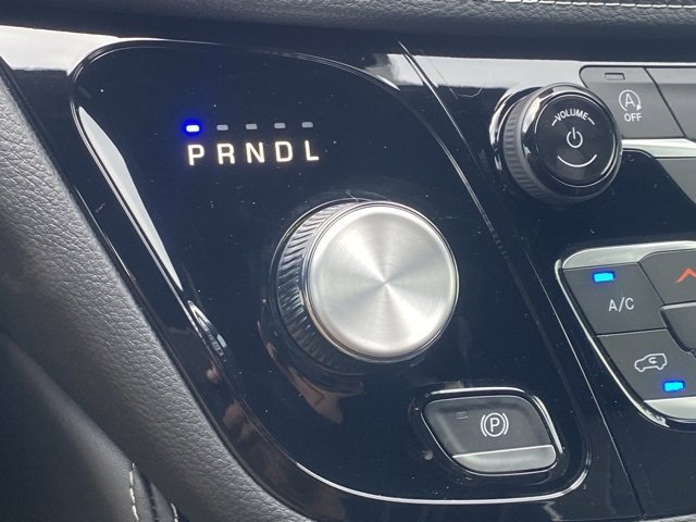 New 2026 Chrysler Pacifica Limited w/ S Appearance Package image 25