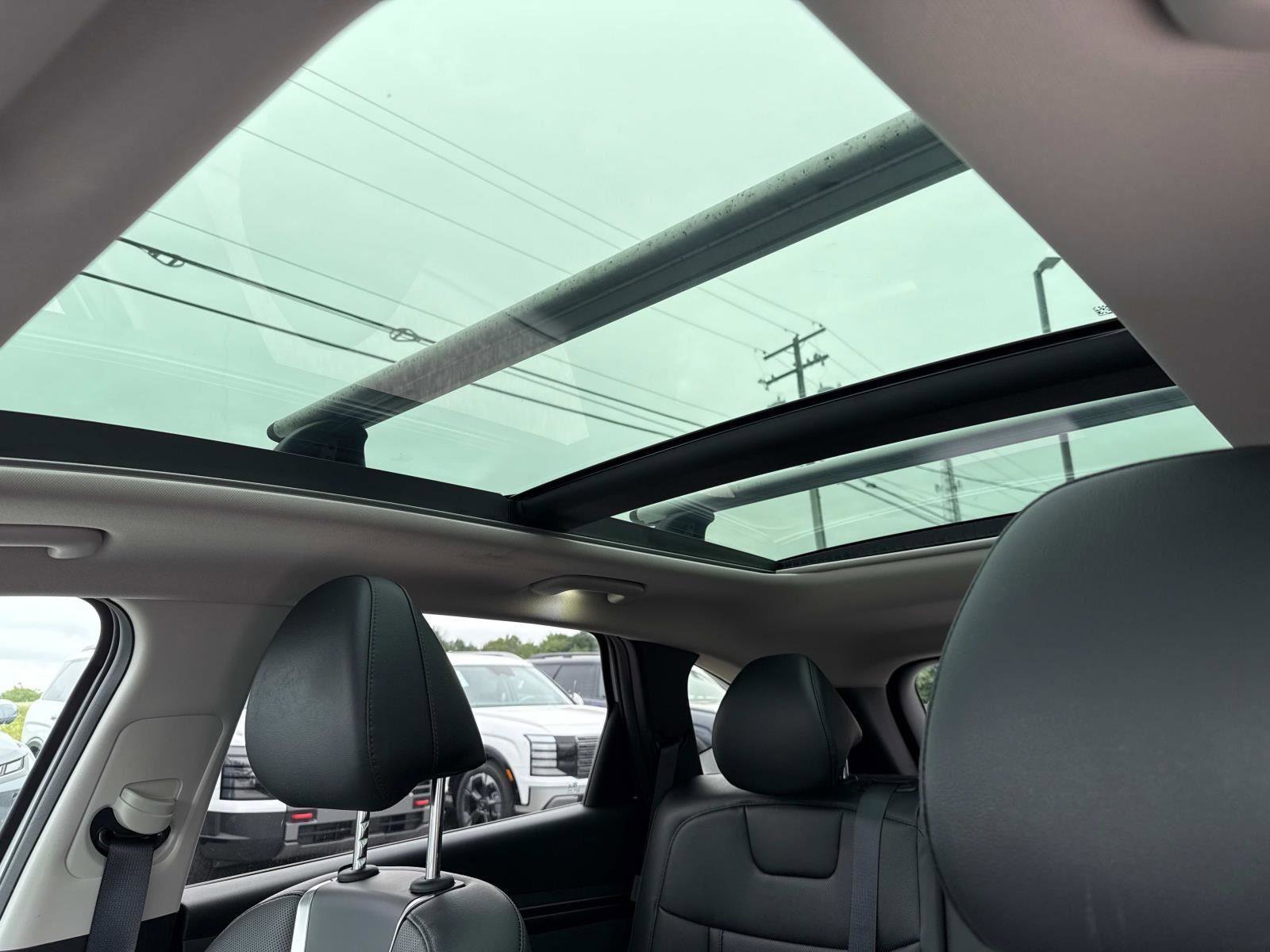 Used 2024 Hyundai Tucson Limited image 3