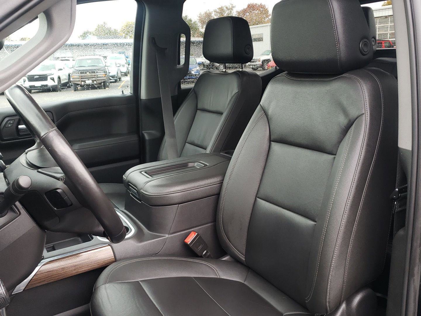 Certified 2022 Chevrolet Silverado 1500 LT Trail Boss w/ LT Trail Boss Premium Package image 17