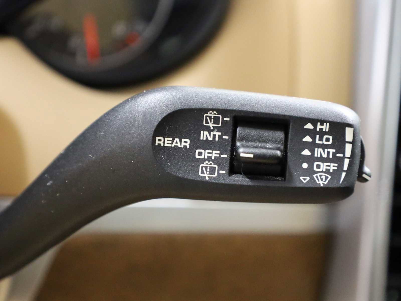 Used 2015 Porsche Cayenne S AWD/4WD image 30