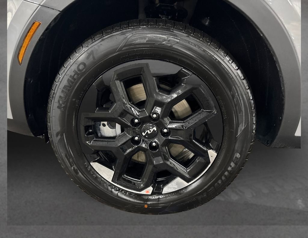 New 2026 Kia Sorento S image 12