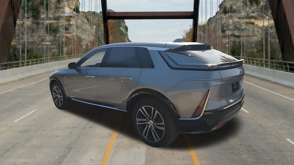 New 2026 Cadillac Lyriq Premium Luxury w/ LPO, Floor Liner Package image 7