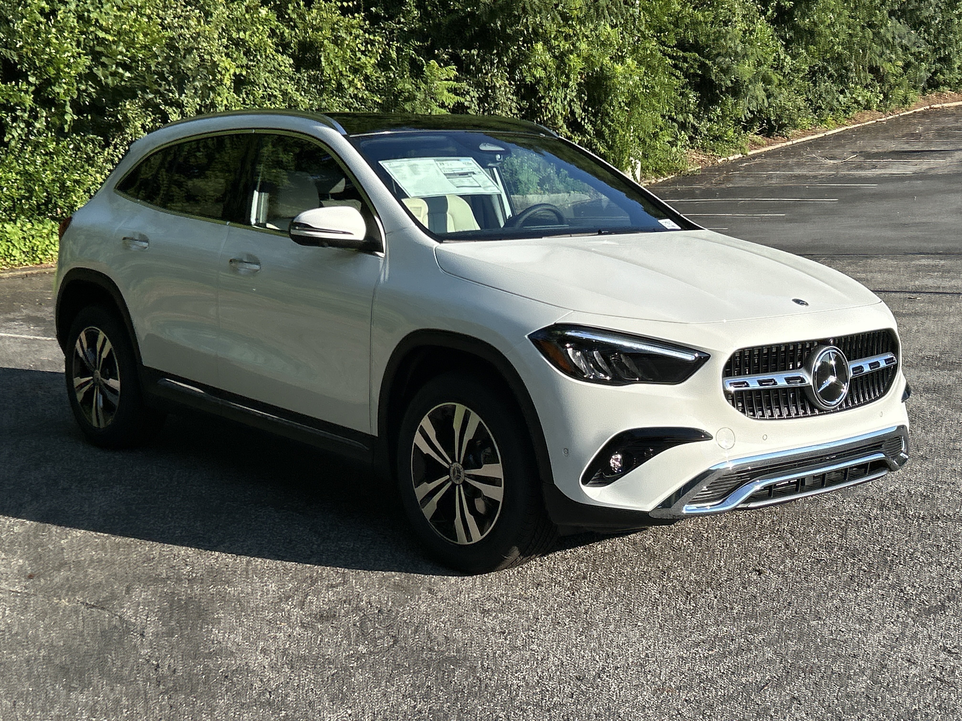 New 2026 Mercedes-Benz GLA 250 image 4