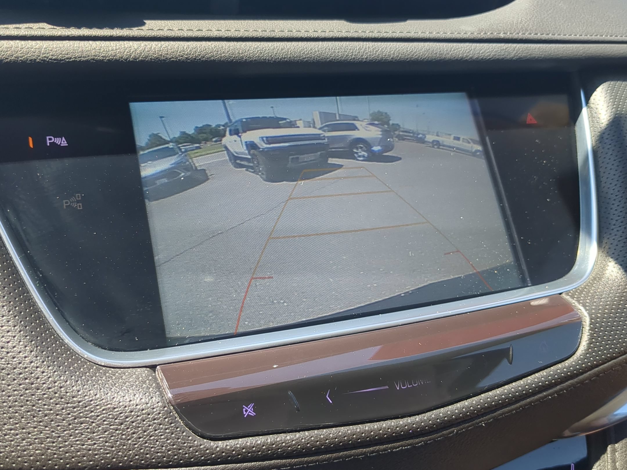 Certified 2018 Cadillac XT5 Luxury AWD/4WD image 13