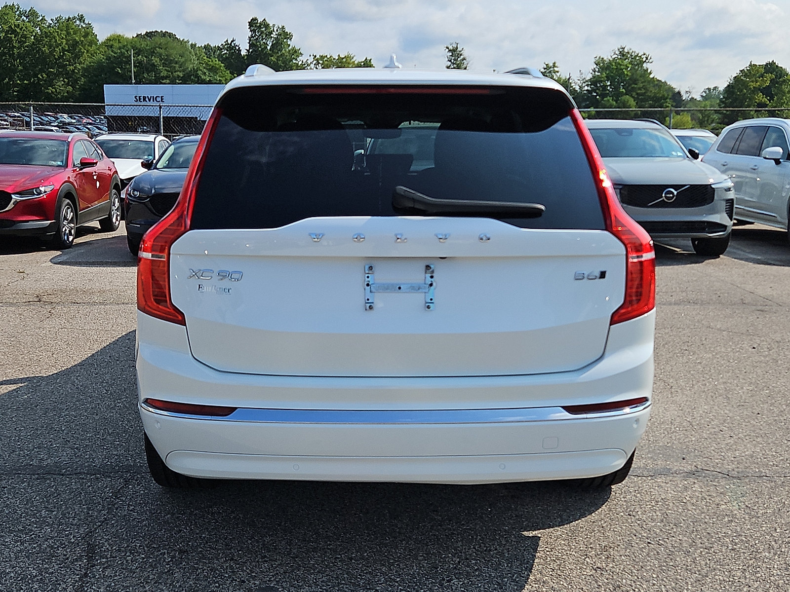 Used 2025 Volvo XC90 B6 Core AWD/4WD image 5