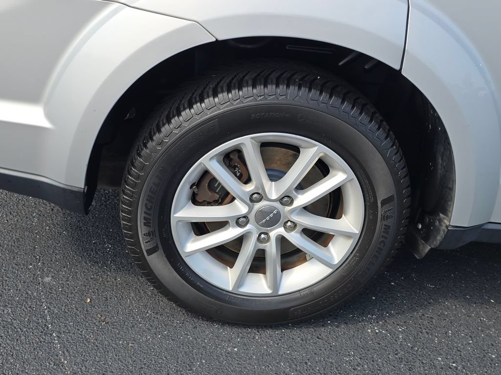 Used 2014 Dodge Journey SXT w/ Flexible Seating Group FWD image 13