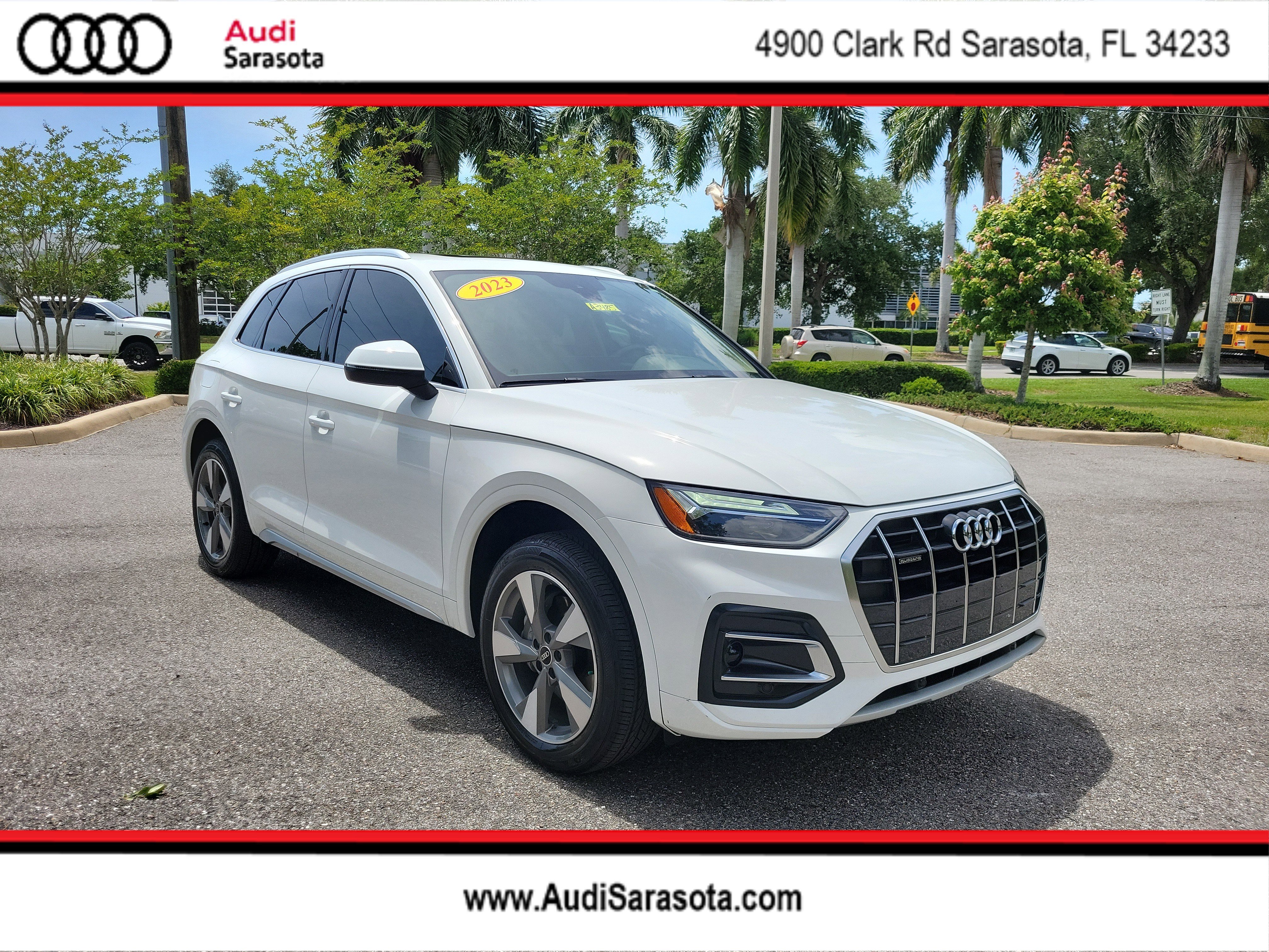 Used 2023 Audi Q5 2.0T Premium w/ Convenience Package AWD/4WD image 1