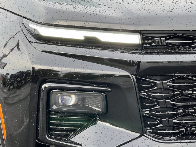 New 2027 Chevrolet Traverse RS w/ LPO, Floor Liner Package AWD/4WD image 46