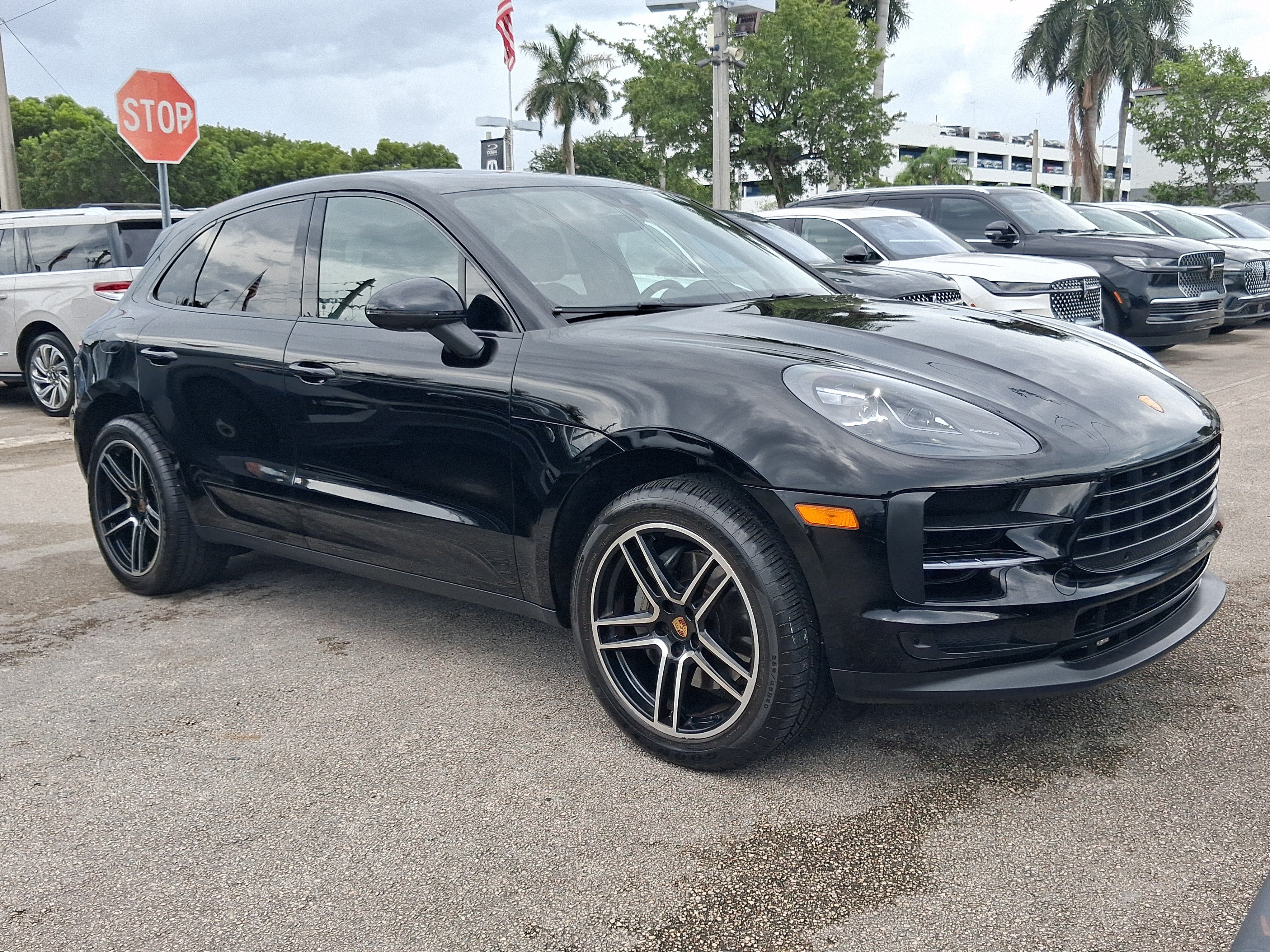 Used 2019 Porsche Macan S AWD/4WD image 23
