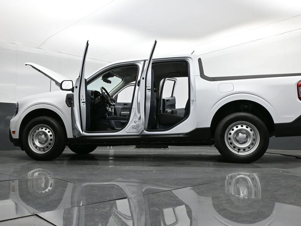New 2026 Ford Maverick XL w/ Equipment Group 101A AWD/4WD image 28