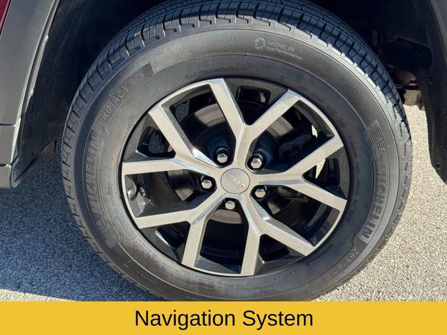 Used 2024 Jeep Grand Cherokee Limited image 8