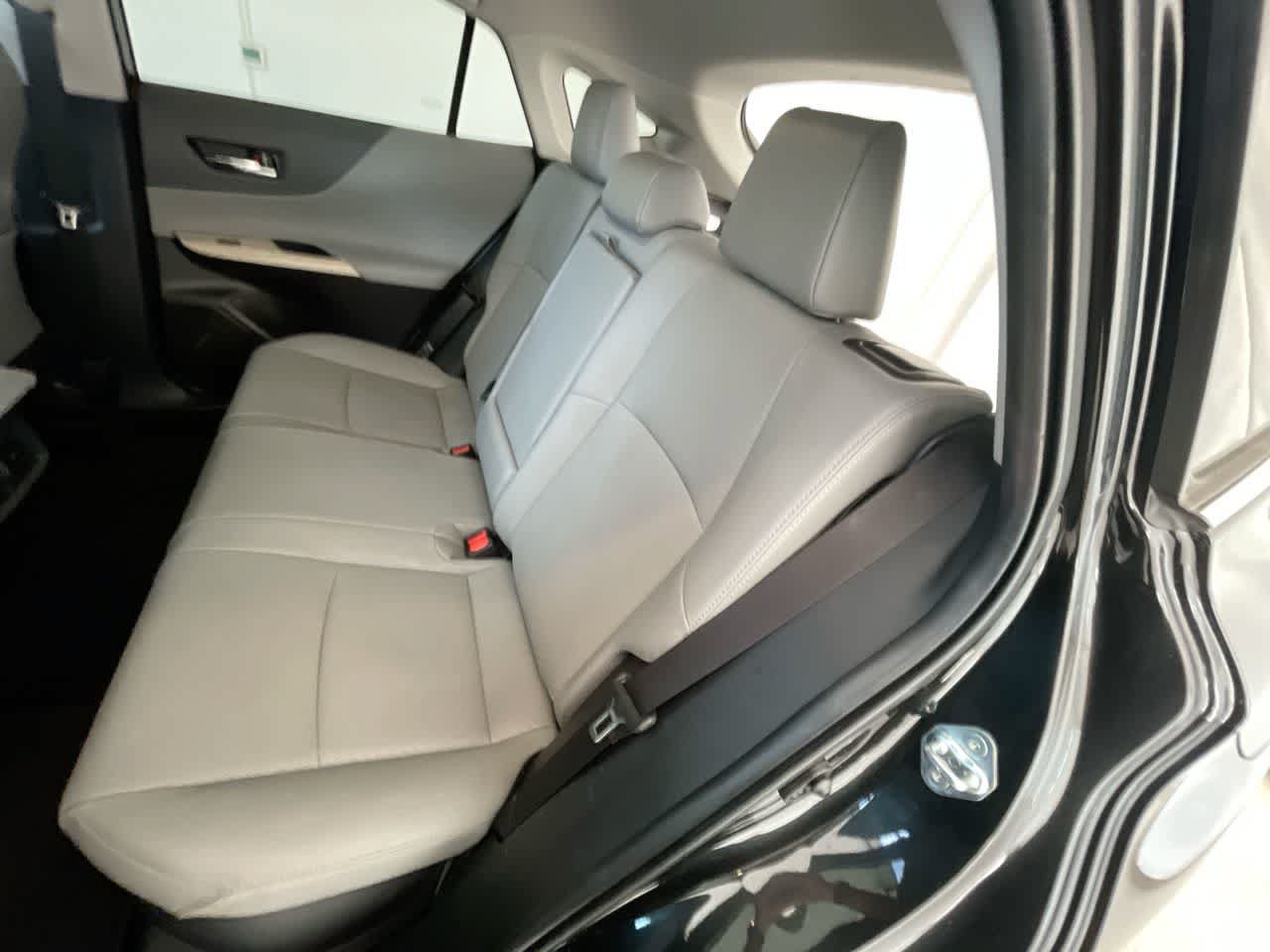 Used 2022 Toyota Venza Limited AWD/4WD image 22
