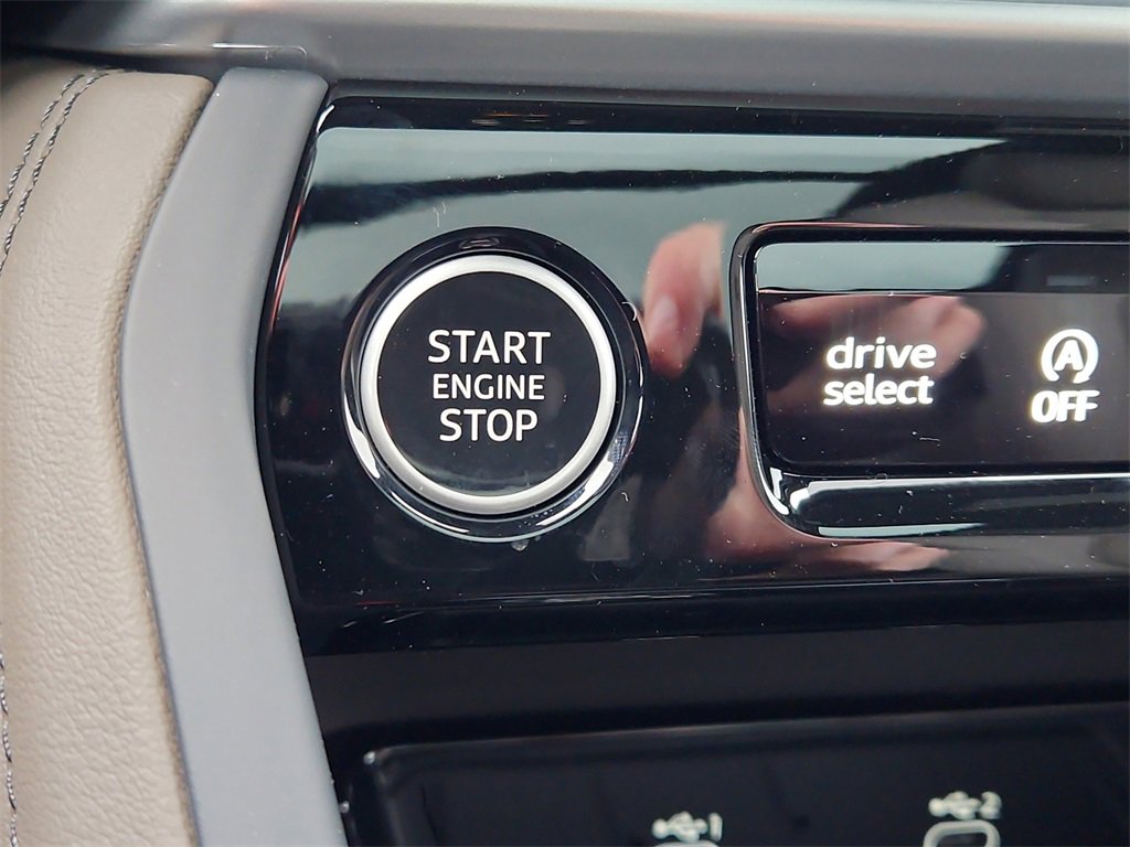 New 2025 Audi Q5 Premium Plus image 18