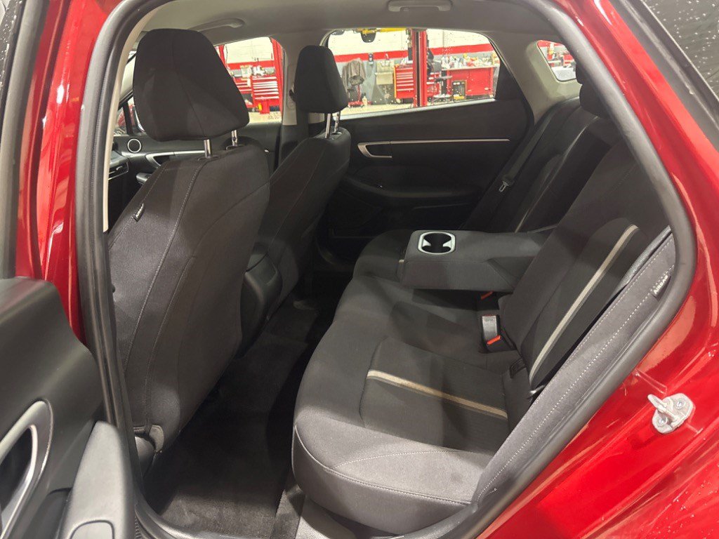 Used 2025 Hyundai Sonata SEL FWD image 43