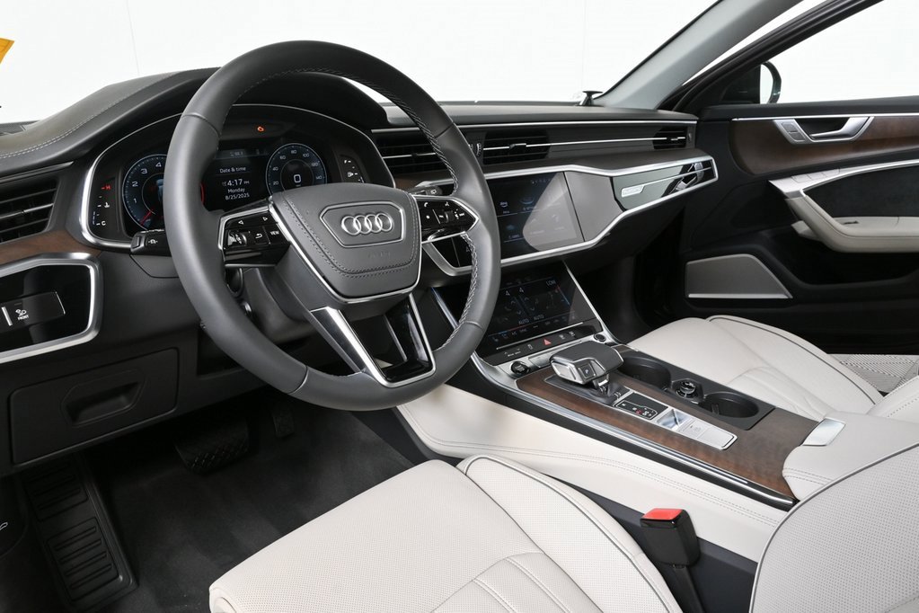 New 2025 Audi A6 3.0T allroad Prestige image 4