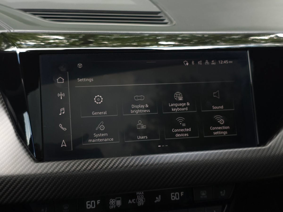 Used 2022 Audi e-tron GT Prestige w/ Prestige Package AWD/4WD image 41