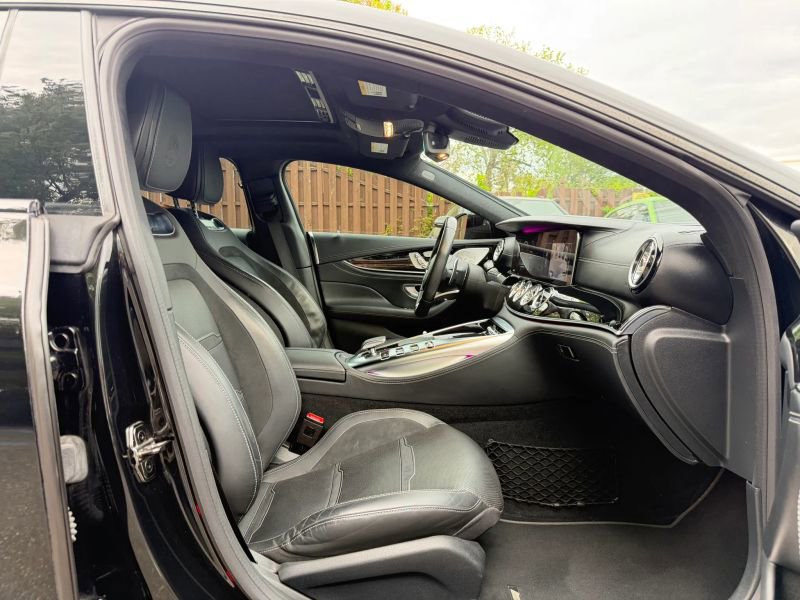 Used 2019 Mercedes-Benz AMG GT 63 S w/ Driver Assistance Package image 29