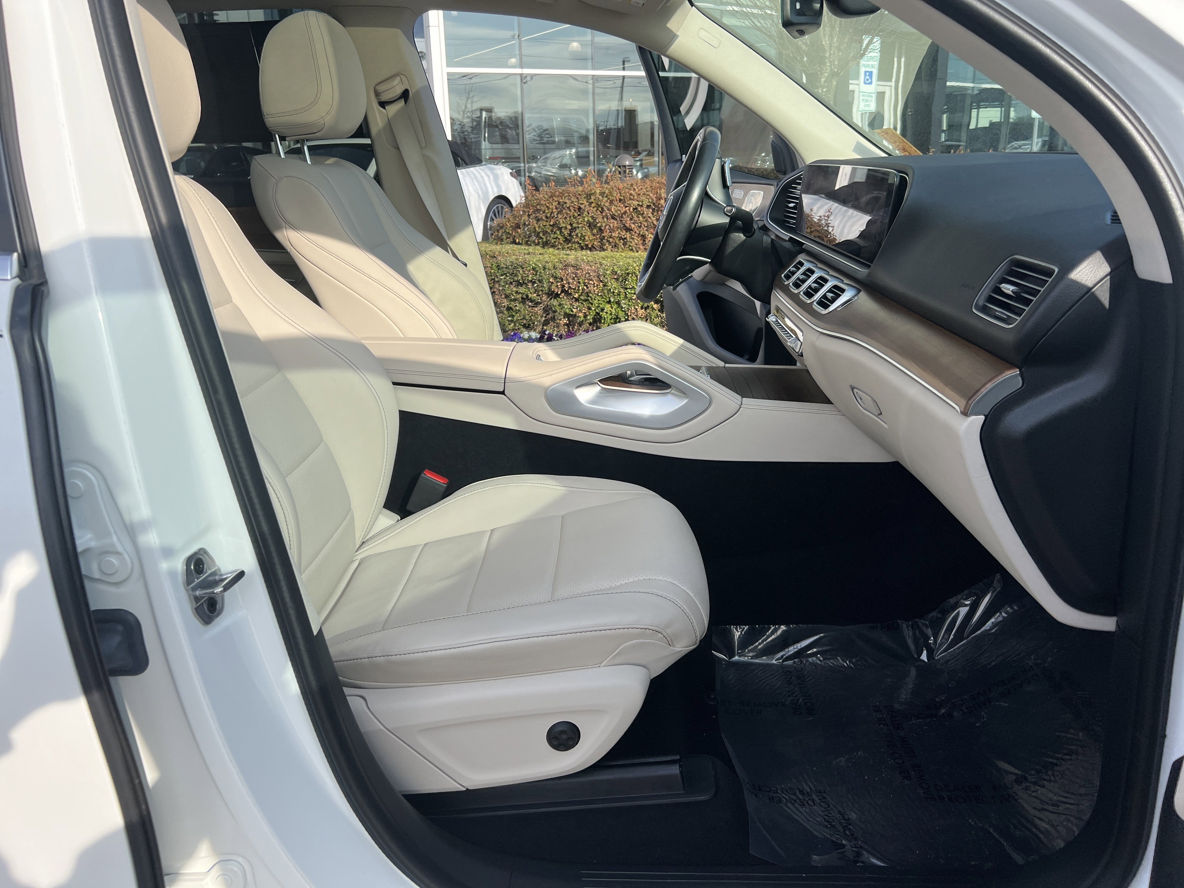 Certified 2024 Mercedes-Benz GLE 450 4MATIC image 35