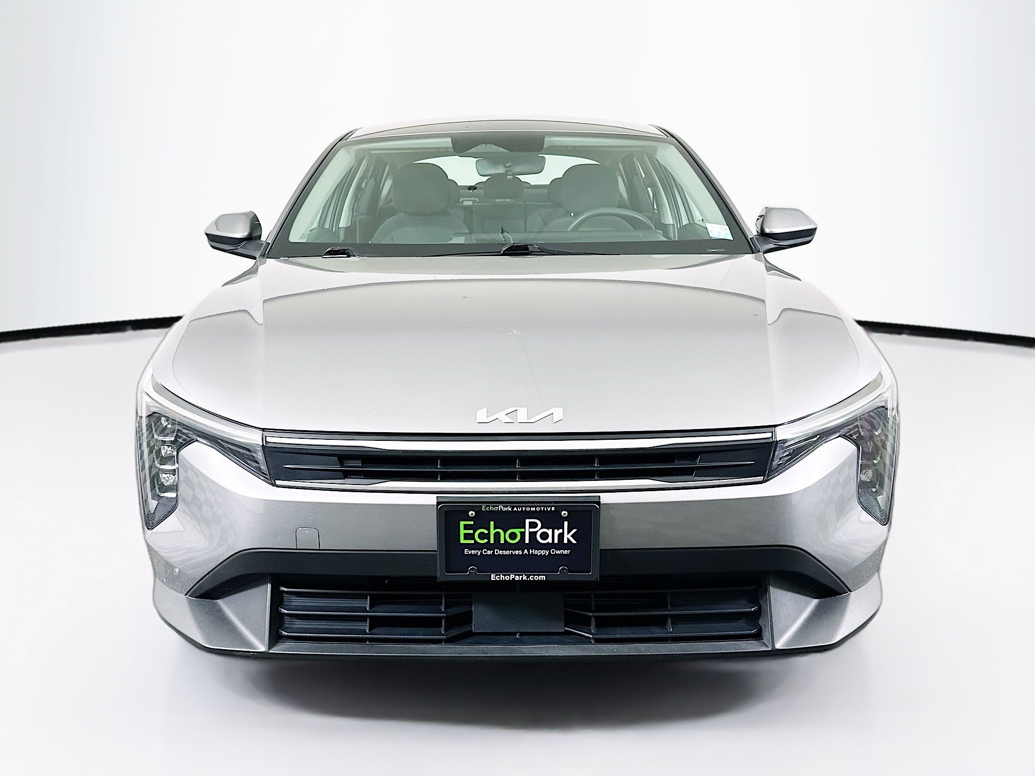 Used 2025 Kia K4 FWD image 2