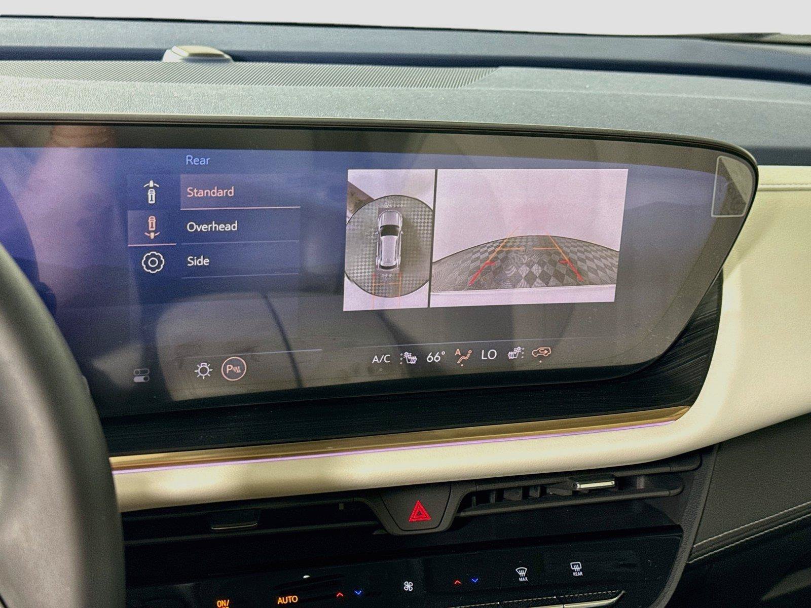 Used 2024 Buick Envision Avenir AWD/4WD image 8