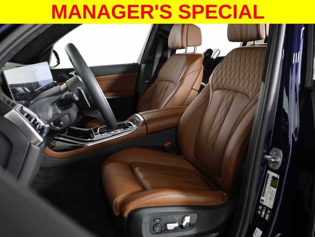 Used 2026 BMW X7 M60i image 34