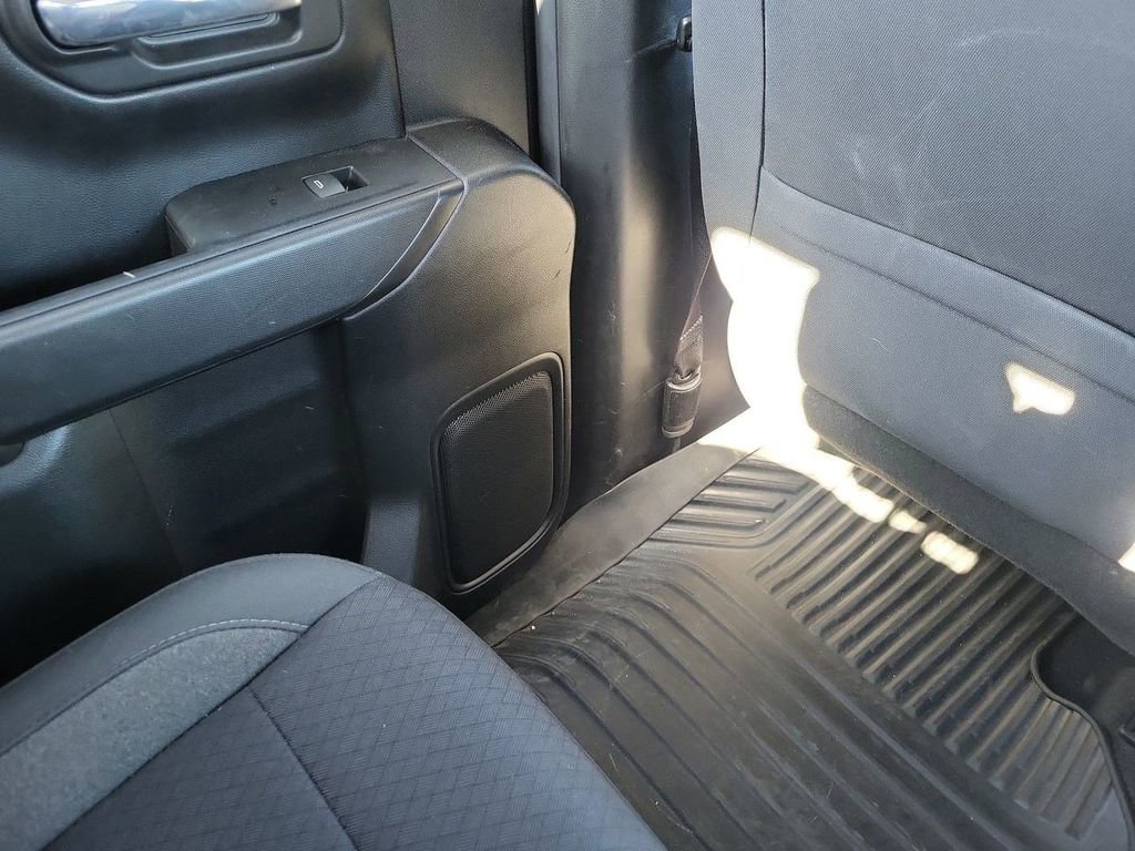 Used 2023 Chevrolet Silverado 1500 Custom AWD/4WD image 15