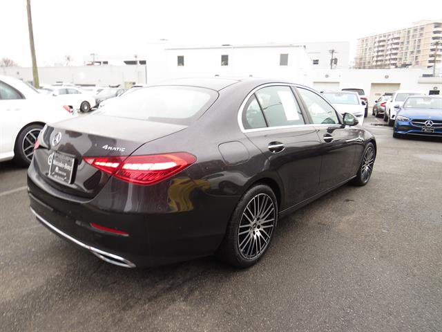 Used 2025 Mercedes-Benz C 300 4MATIC Sedan image 4