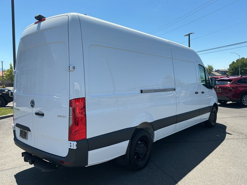 New 2026 Mercedes-Benz Sprinter 2500 image 7