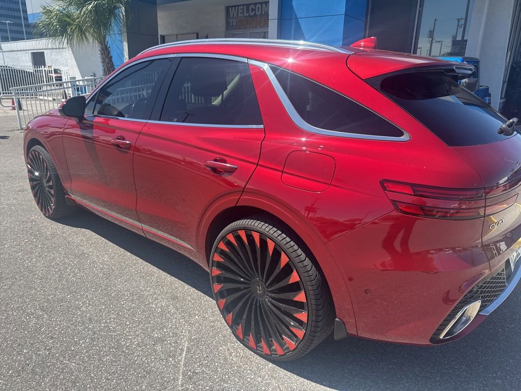 Used 2023 Genesis GV70 2.5T w/ Advanced Package image 4