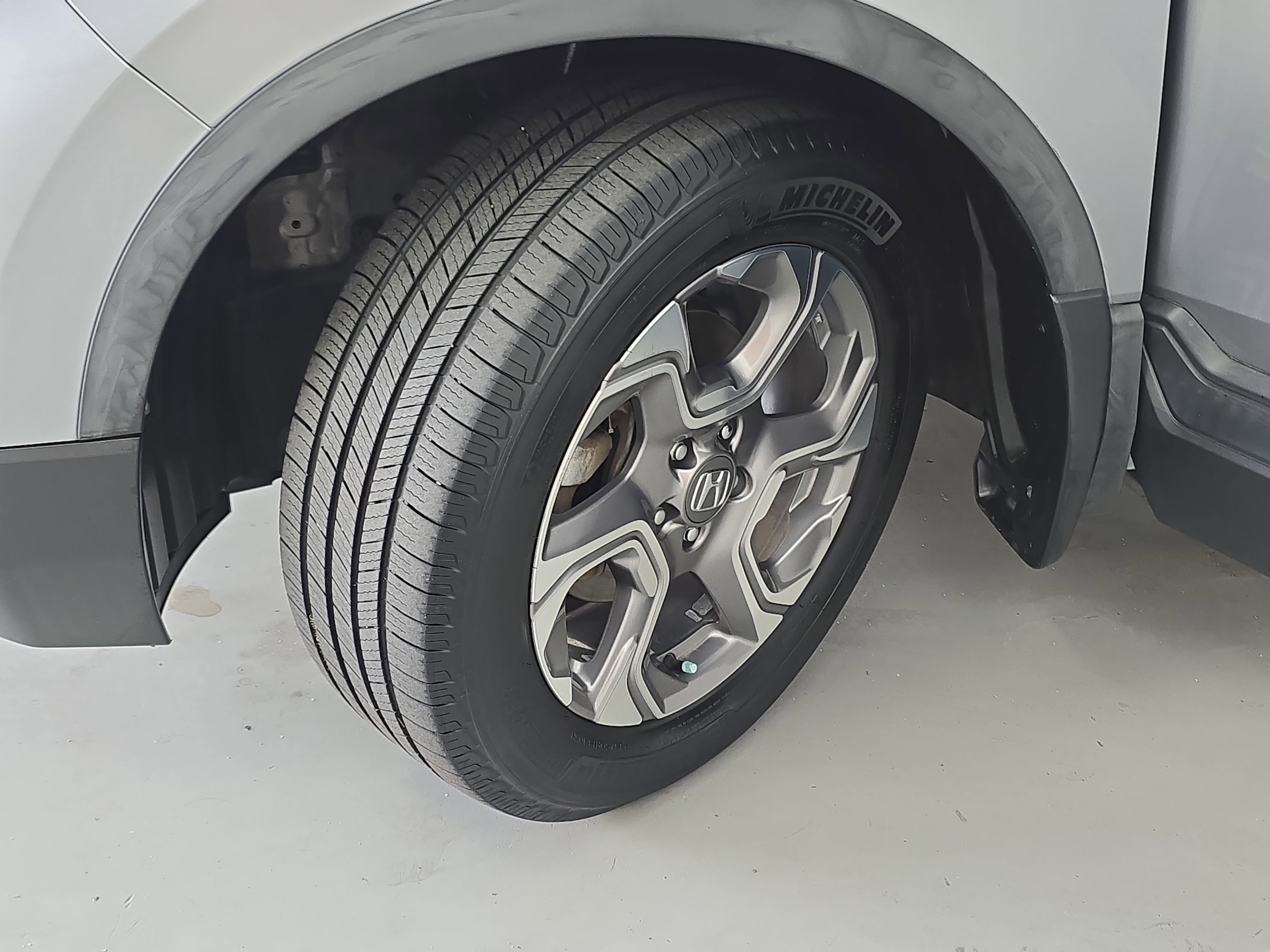 Used 2019 Honda CR-V EX image 32