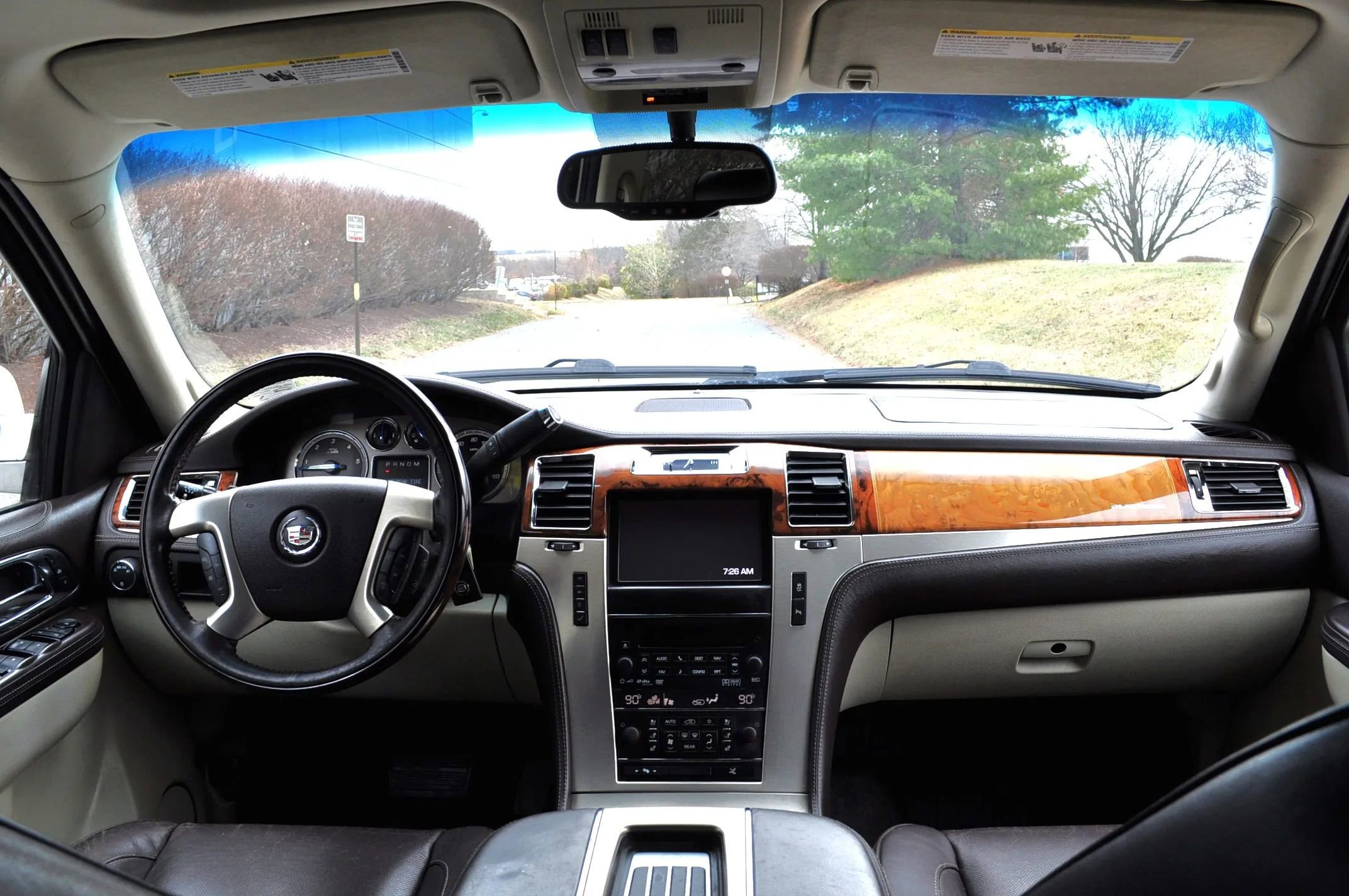 Used 2013 Cadillac Escalade Platinum image 22