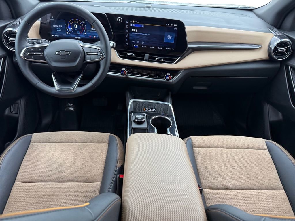 Certified 2025 Chevrolet Equinox ACTIV w/ Safety and Technology Package image 12