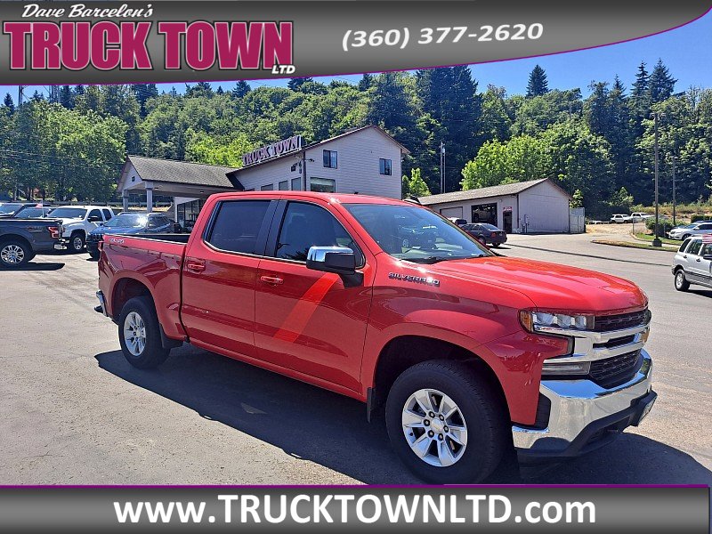 Used 2020 Chevrolet Silverado 1500 LT AWD/4WD image 1