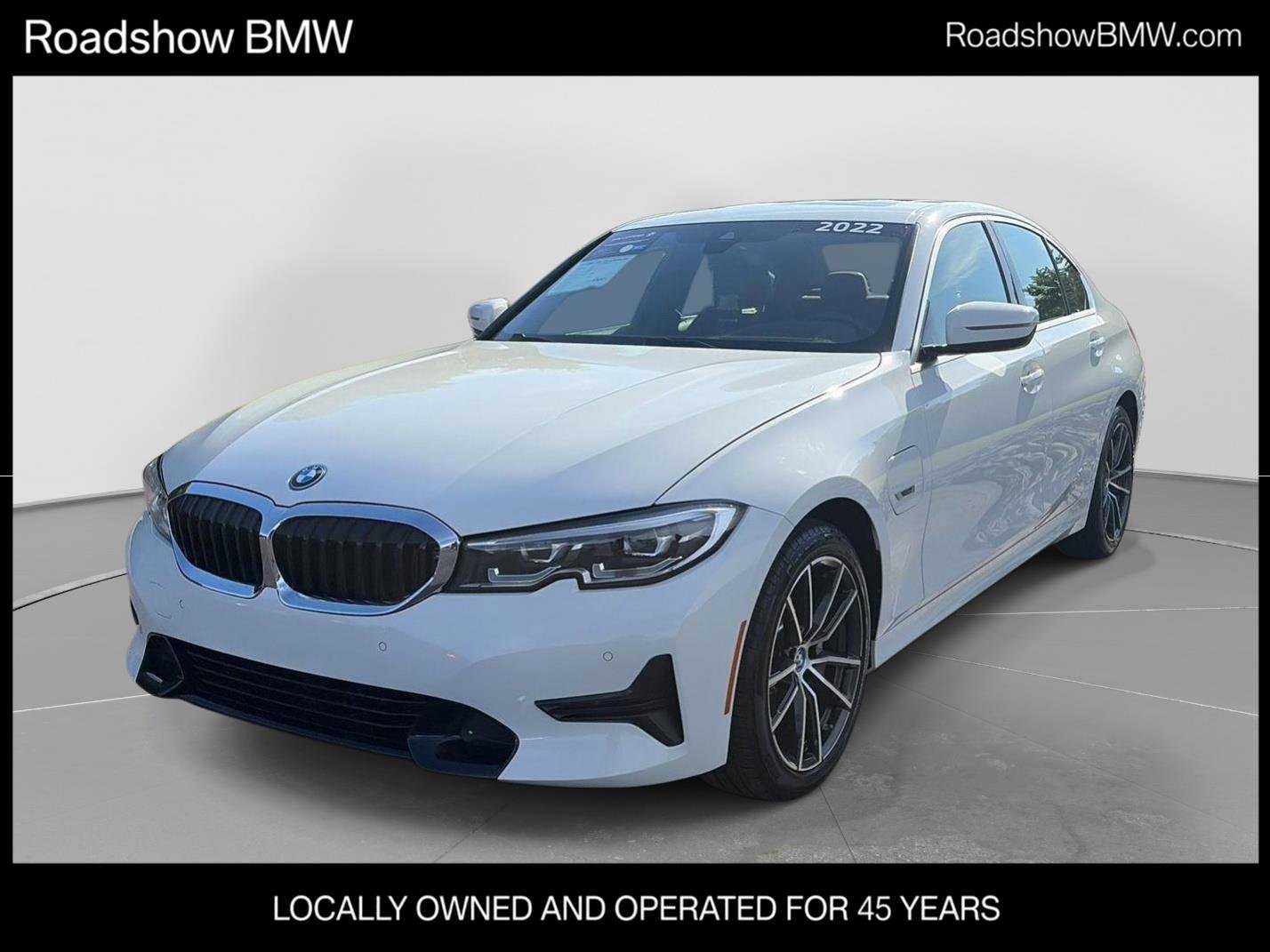 Certified 2022 BMW 330e xDrive w/ Premium Package