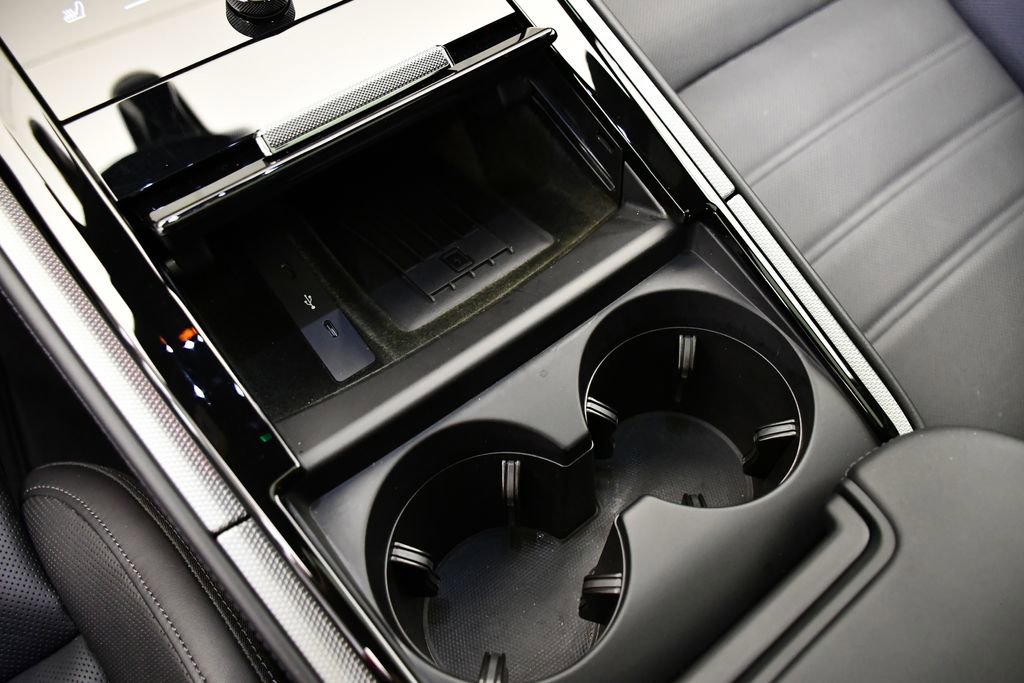 Certified 2024 Porsche Panamera 4 image 35