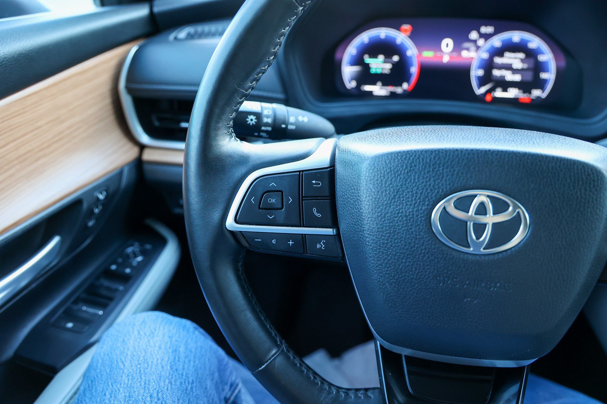 Certified 2024 Toyota Grand Highlander FWD image 17