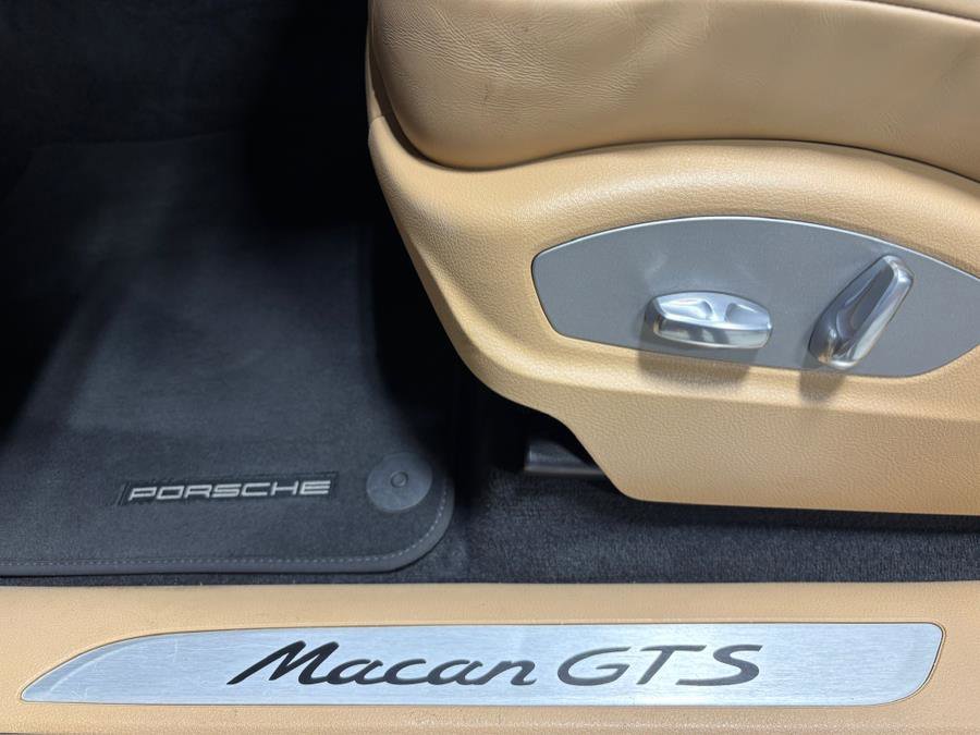 Used 2017 Porsche Macan GTS image 7