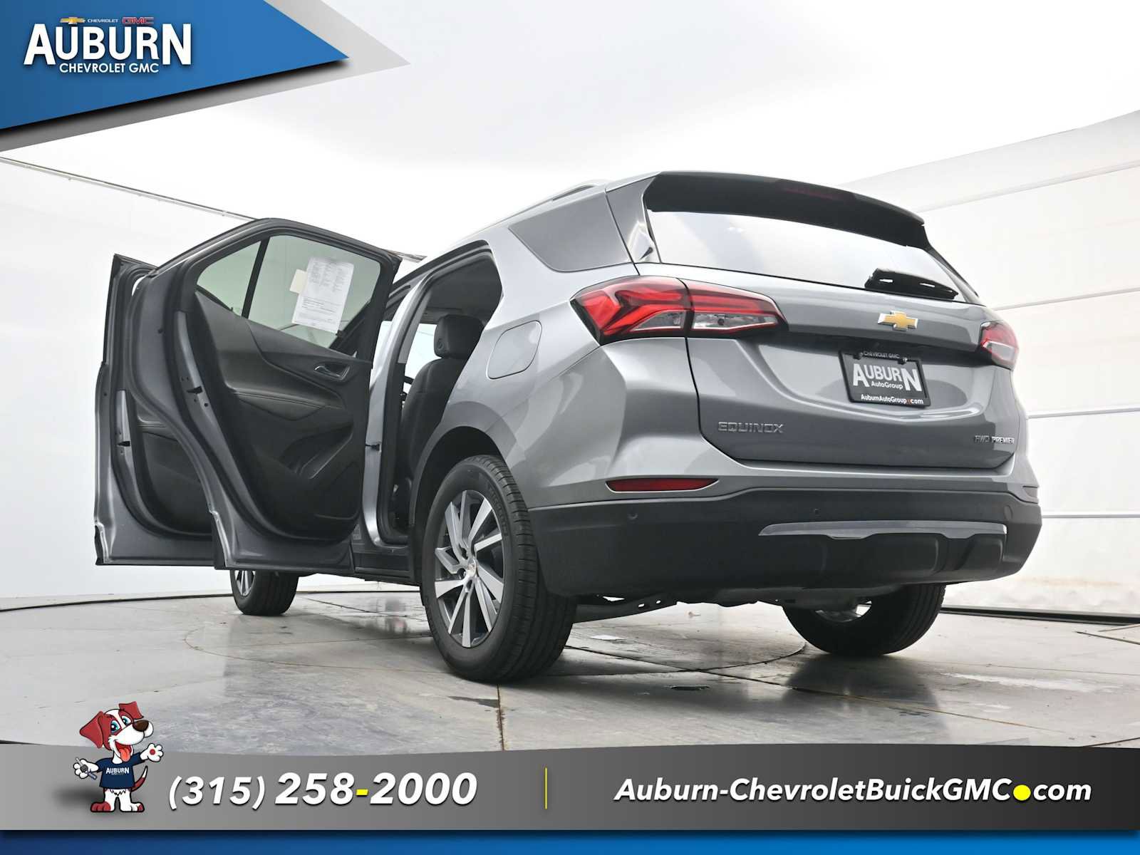 Used 2023 Chevrolet Equinox Premier image 38