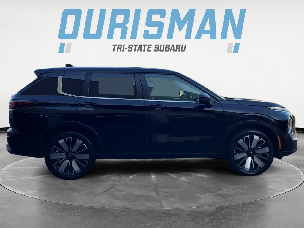 Used 2025 Mitsubishi Outlander SE AWD/4WD image 7