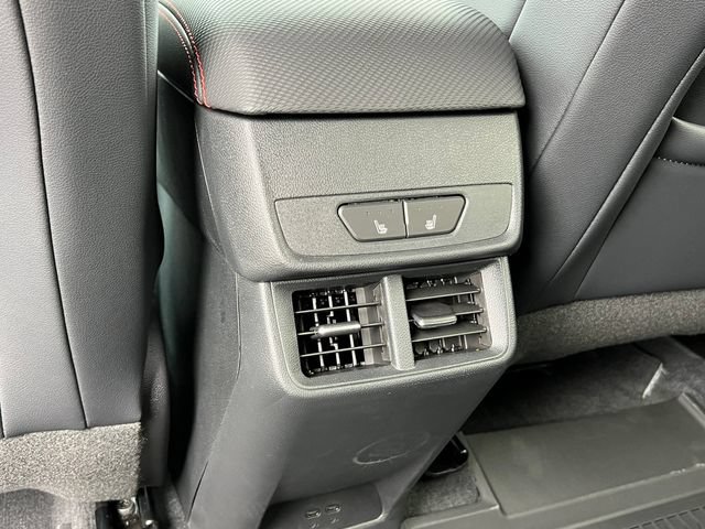 New 2027 Chevrolet Equinox RS w/ Safety and Technology Package AWD/4WD image 33