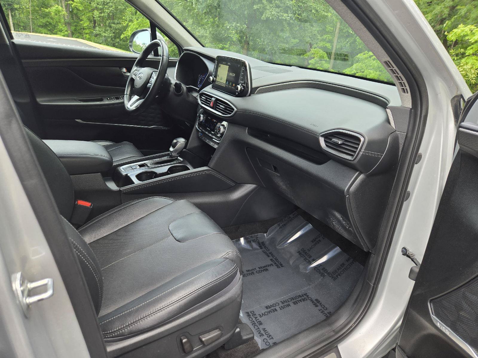 Used 2019 Hyundai Santa Fe AWD image 24