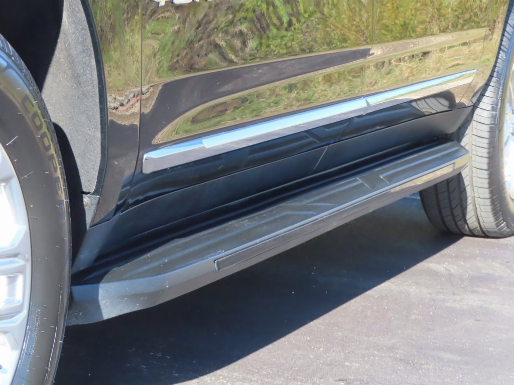 Used 2021 GMC Yukon XL SLT image 15