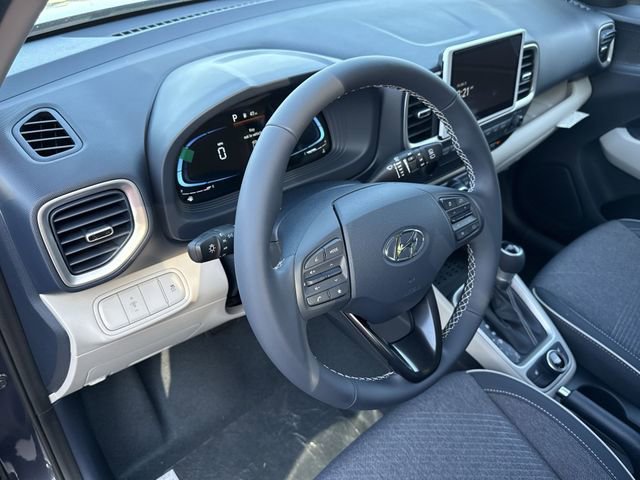 New 2025 Hyundai Venue Limited image 23