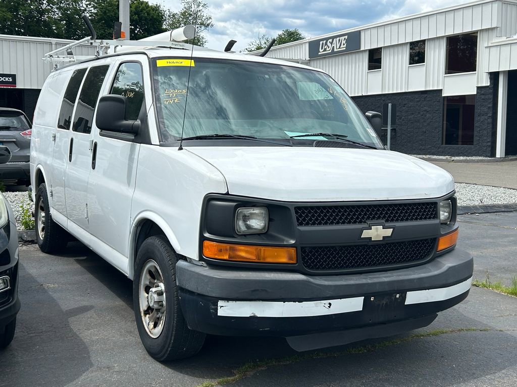 Used 2011 Chevrolet Express 1500 RWD image 3