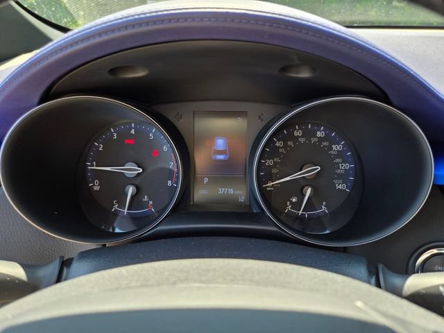 Used 2020 Toyota C-HR XLE FWD image 34