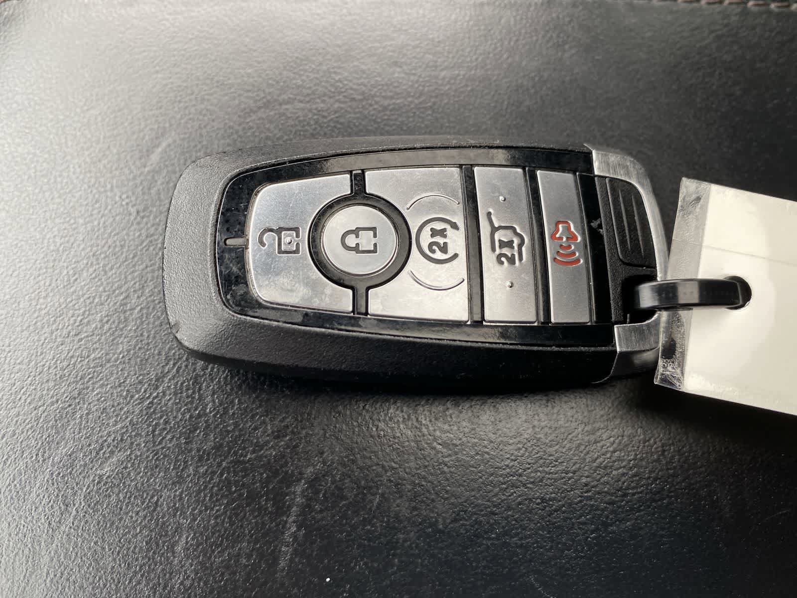 Used 2023 Ford Explorer Platinum w/ Technology Package AWD/4WD image 33