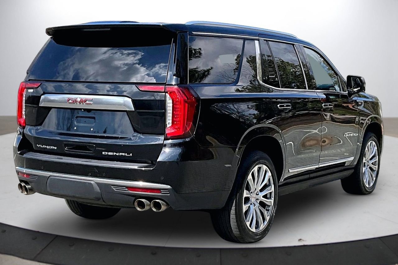 Used 2023 GMC Yukon Denali image 9