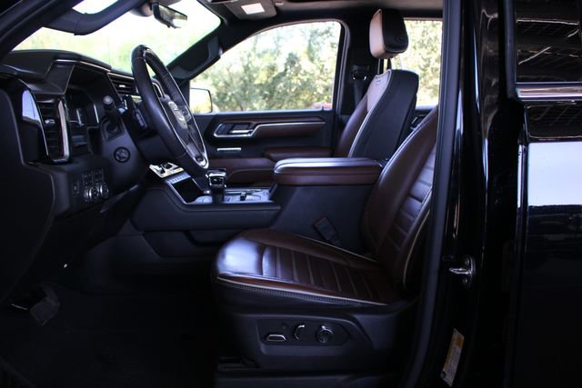 Used 2023 GMC Sierra 1500 Denali Ultimate image 9